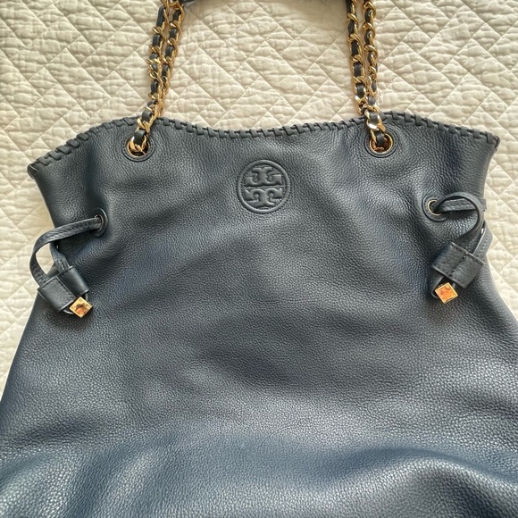 Navy blue Tory Burch versatile shoulder bag - Picture 2 of 4